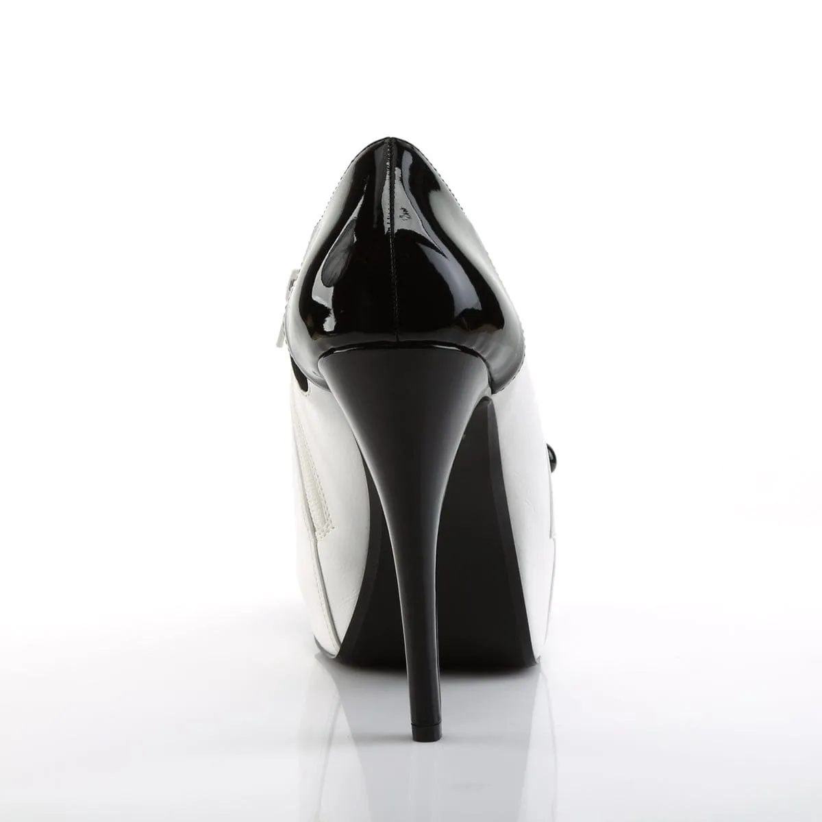 CHLOE-11 Black-White Patent