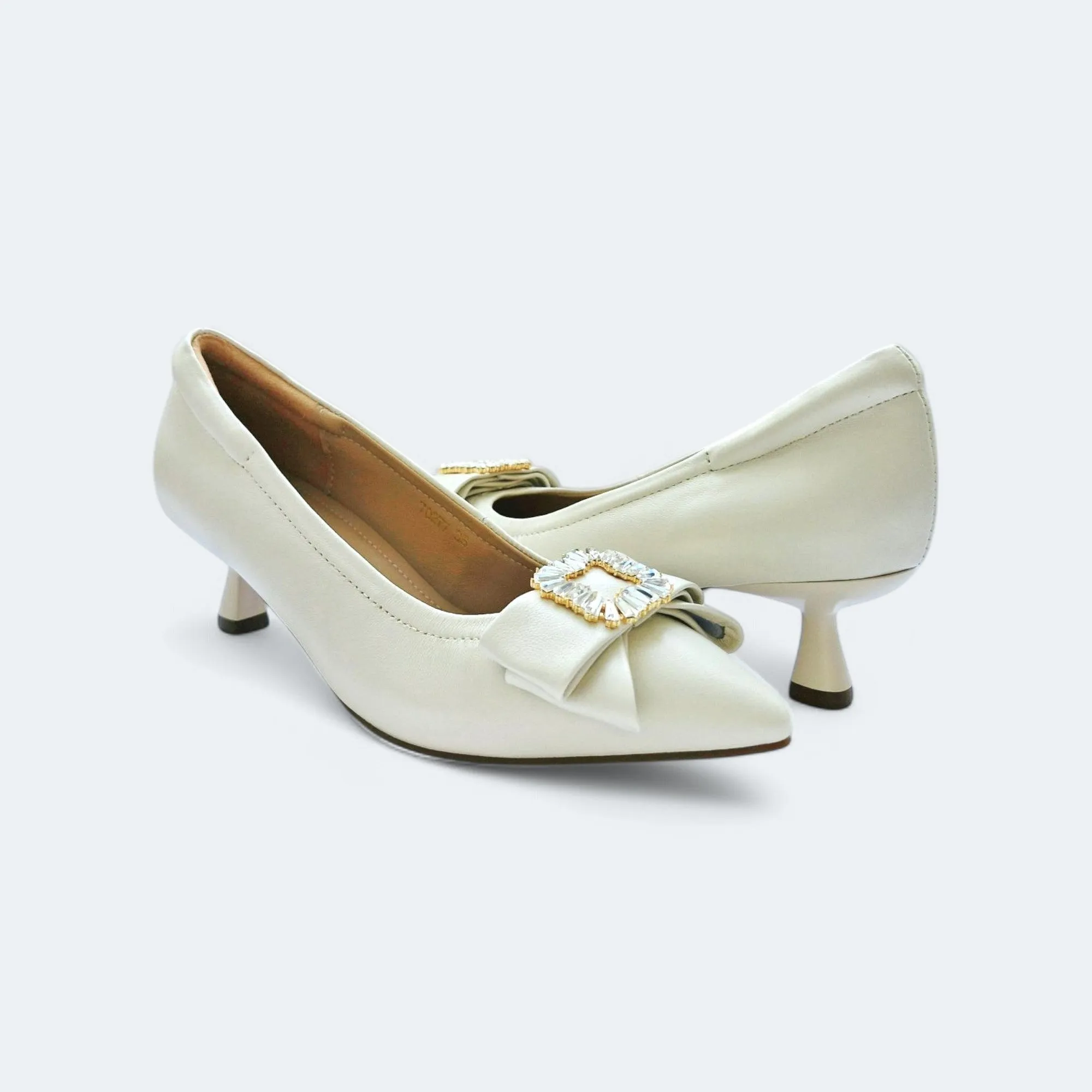 Cierra Elegant Patent Leather Heel