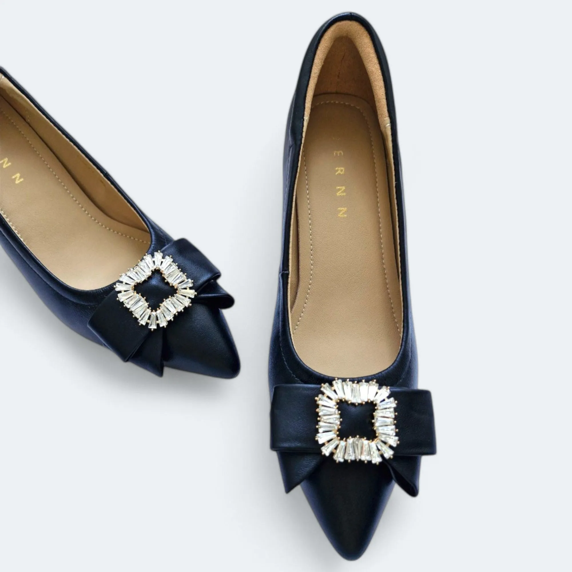 Cierra Elegant Patent Leather Heel
