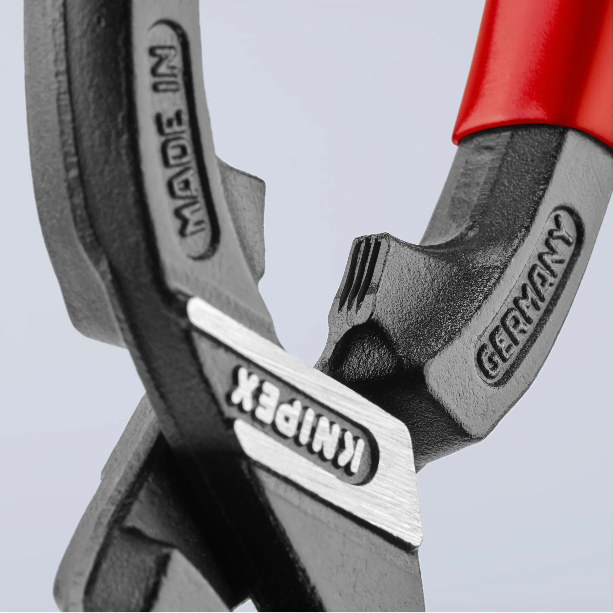 Knipex 71 31 200 R 8" CoBolt High Leverage Compact Bolt Cutters-Fencing with Notched Blade