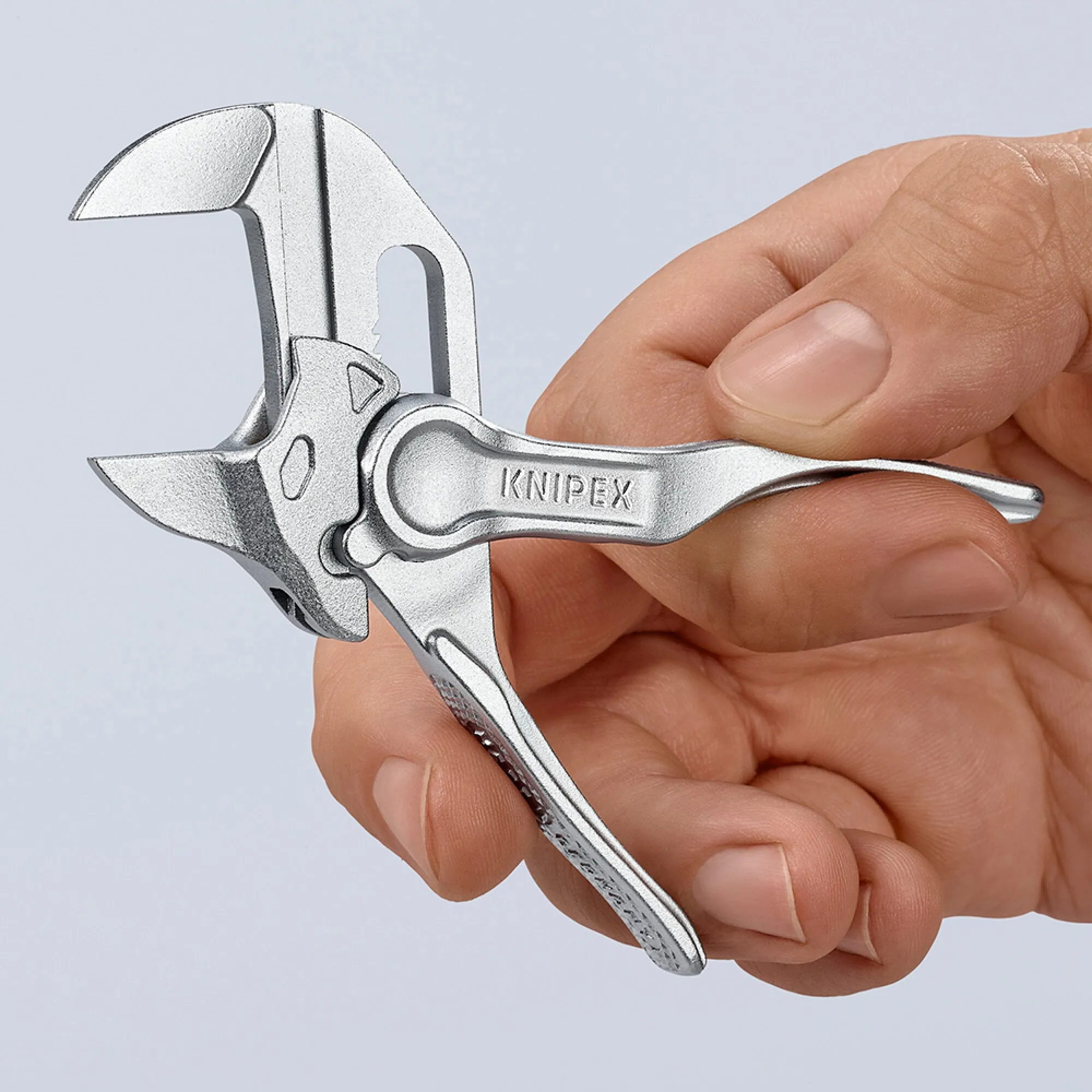 Knipex 86 04 100 4" Pliers Wrench XS