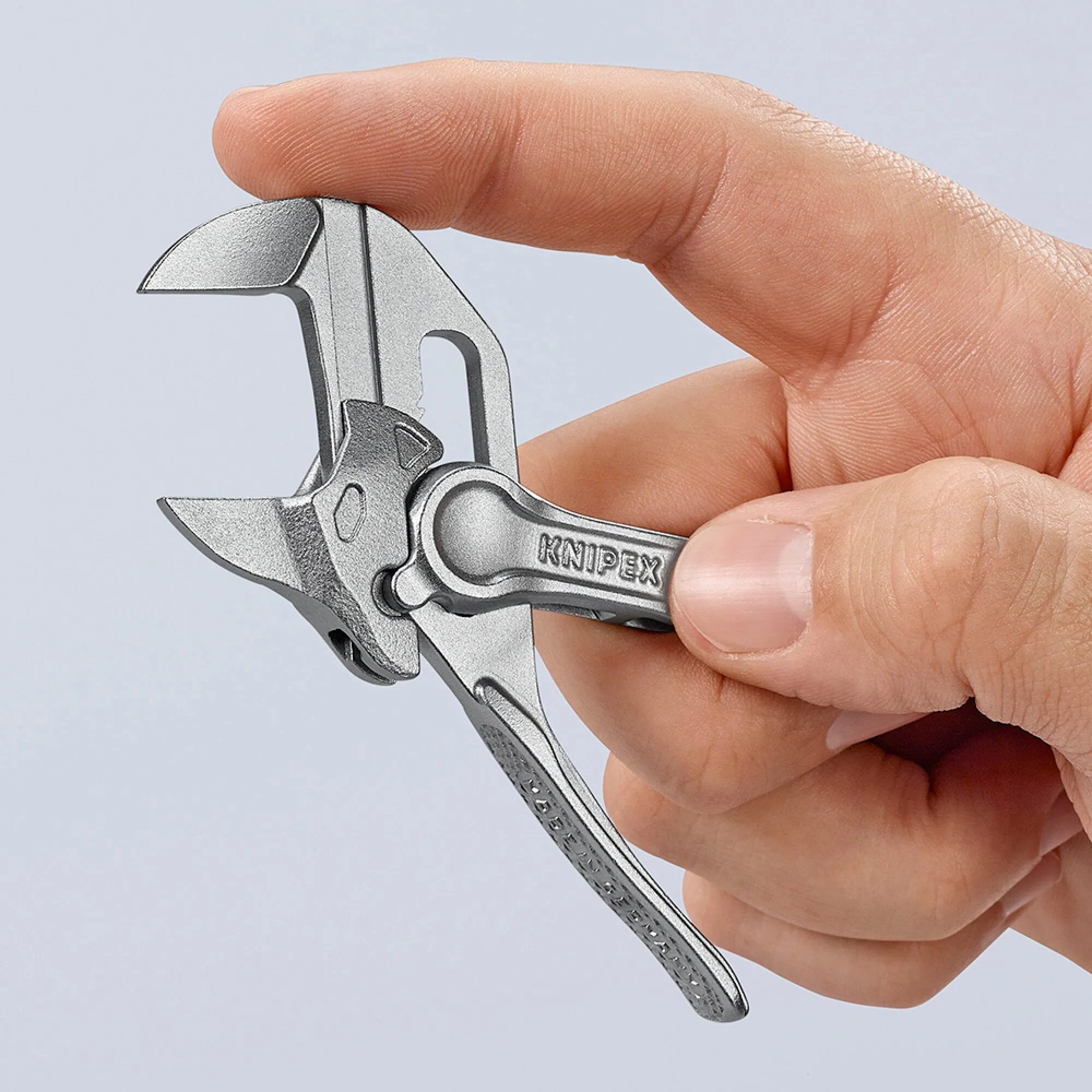 Knipex 86 04 100 4" Pliers Wrench XS