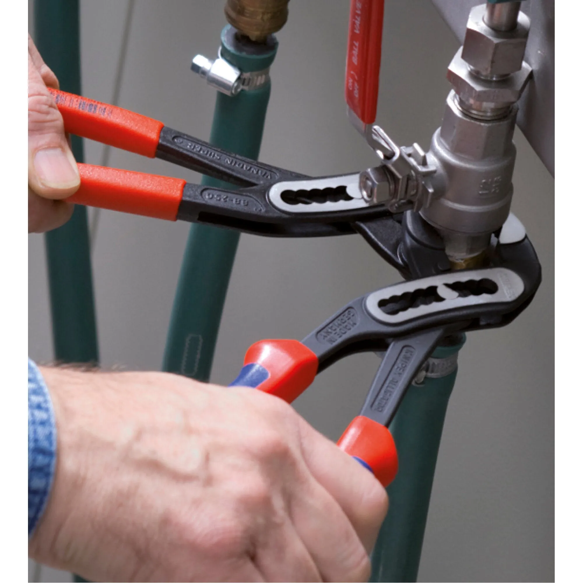 Knipex 88 02 250 10" Alligator Water Pump Pliers