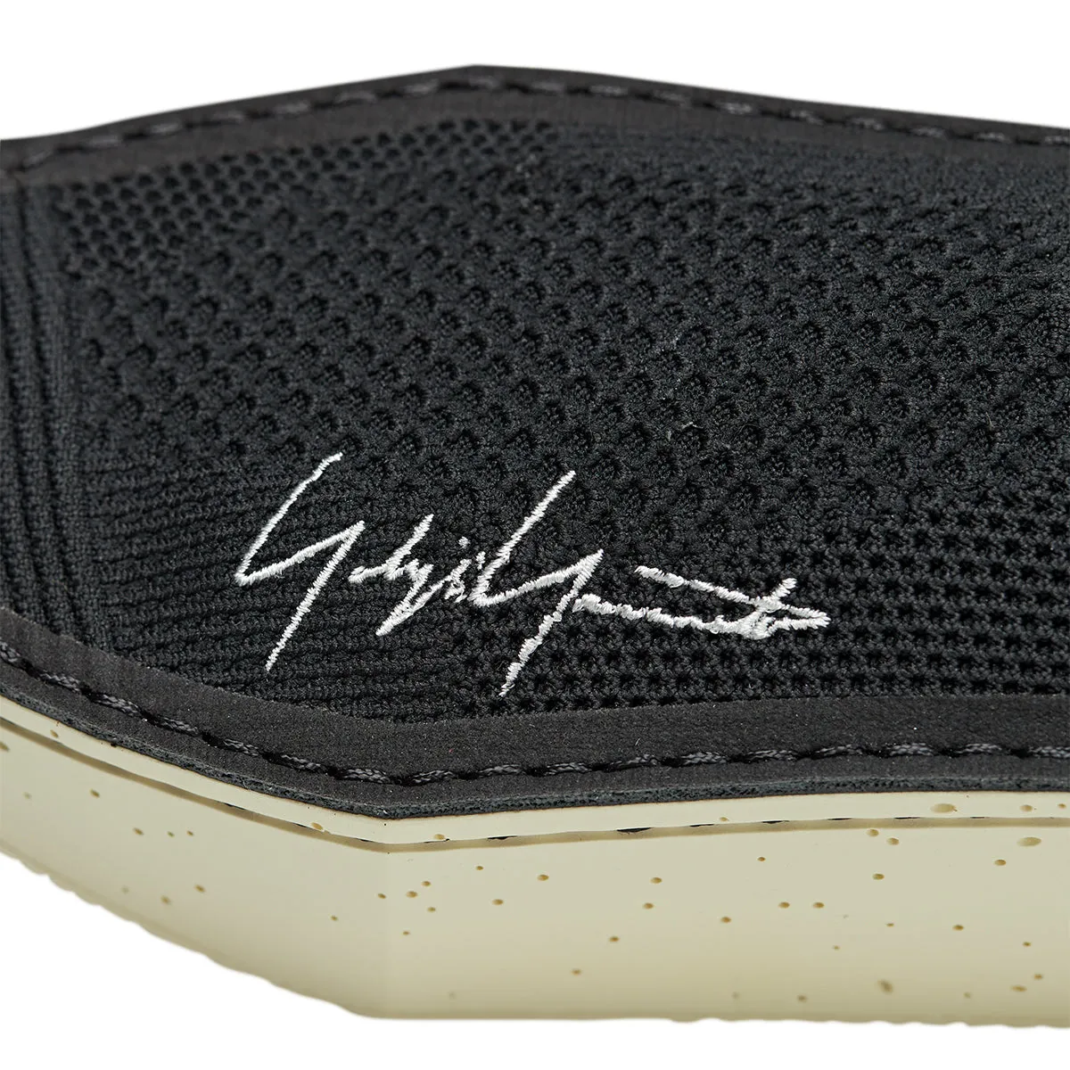 Kyasu Slip-On 'Black'