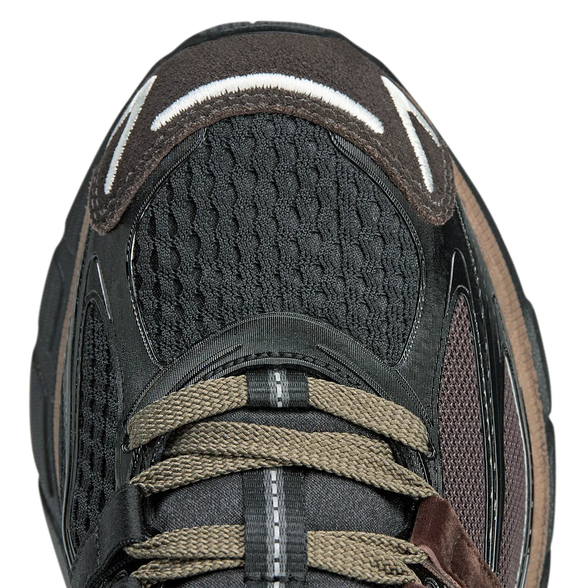   Song For The Mute AdiStar Cushion 'Black Dark Brown'